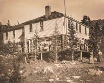 Pine Log Inn - Lake Eldora